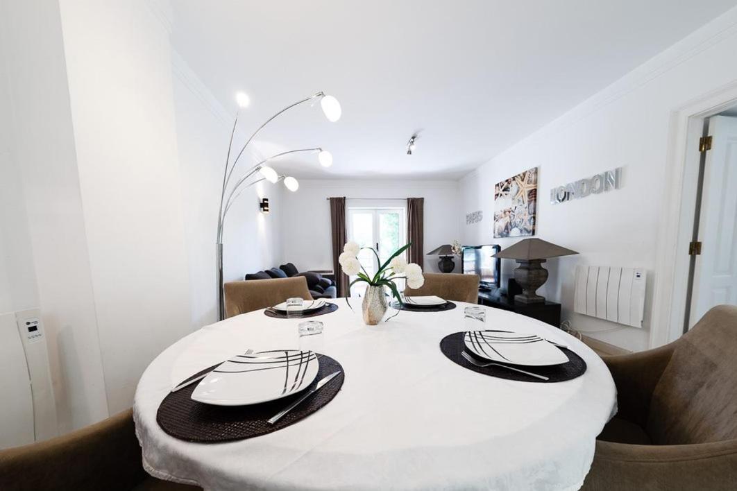 Apartment Luxury Near Town & Marina Cascais