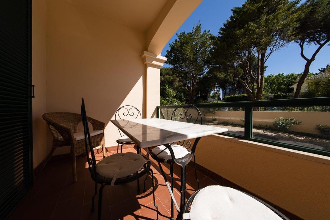 Apartment Luxury Near Town & Marina Cascais