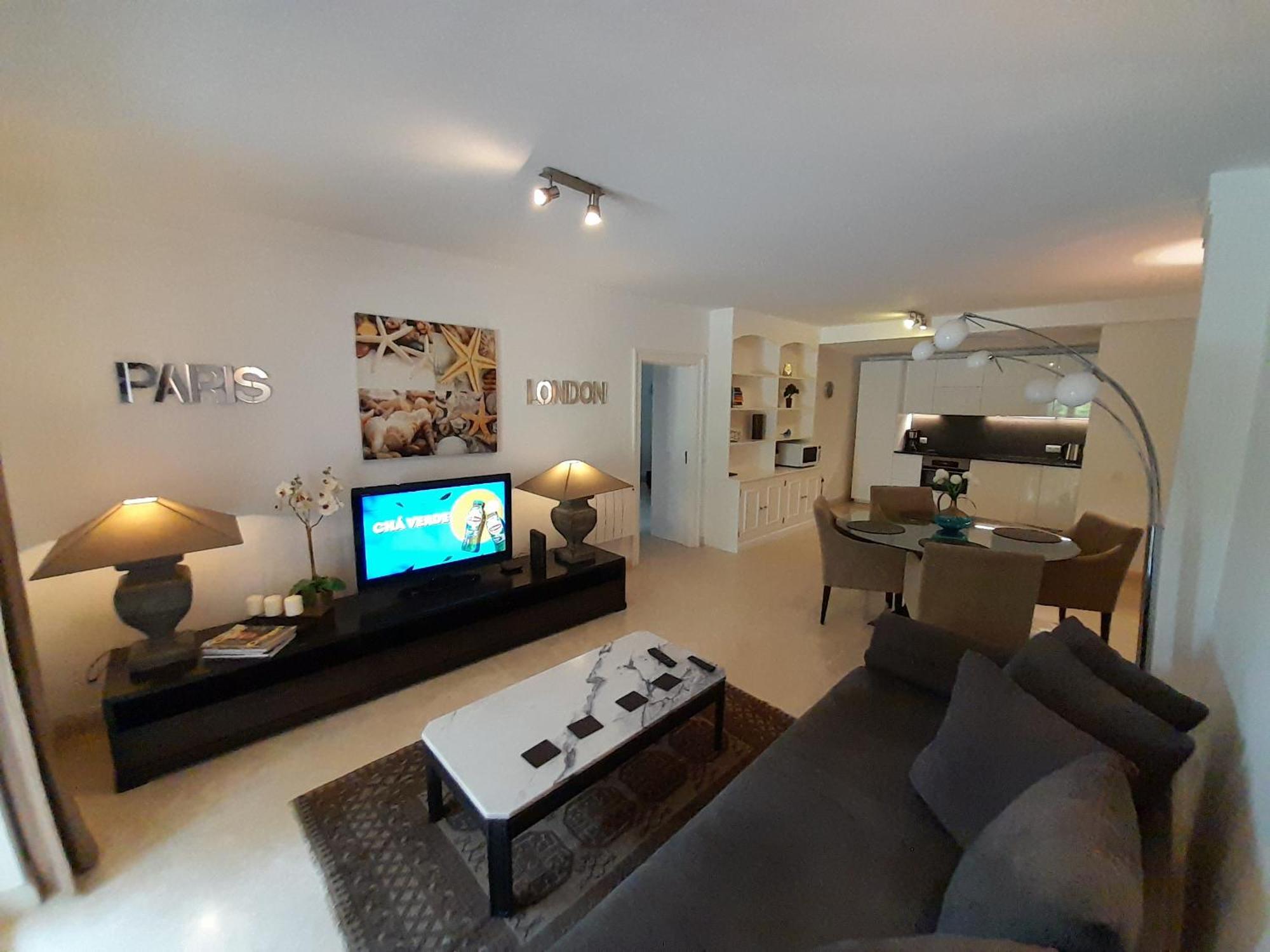 Apartment Luxury Near Town & Marina Cascais