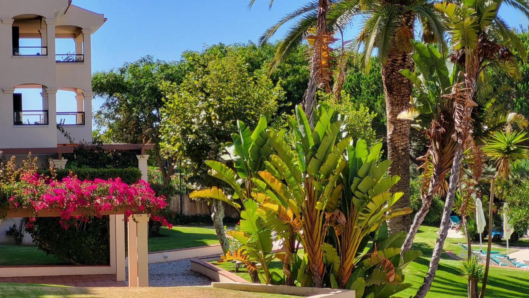 Apartment Luxury Near Town & Marina *