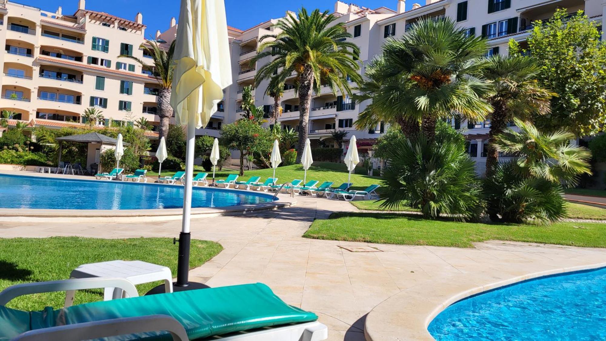 Apartment Luxury Near Town & Marina