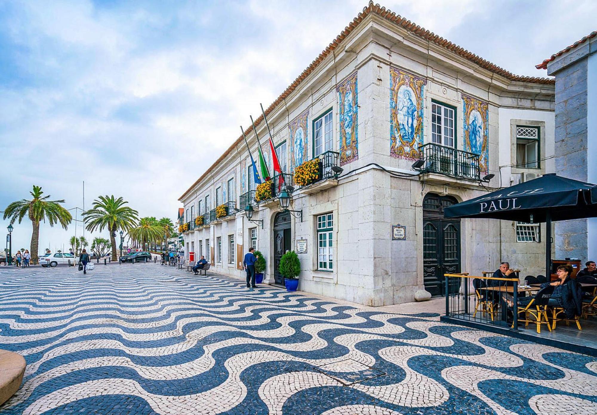 Apartment Luxury Near Town & Marina Cascais